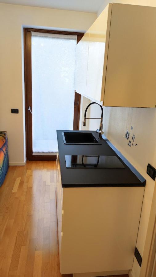 Casa Dolcitalia A Gardaland Con Piscina Appartement Ronchi  Buitenkant foto