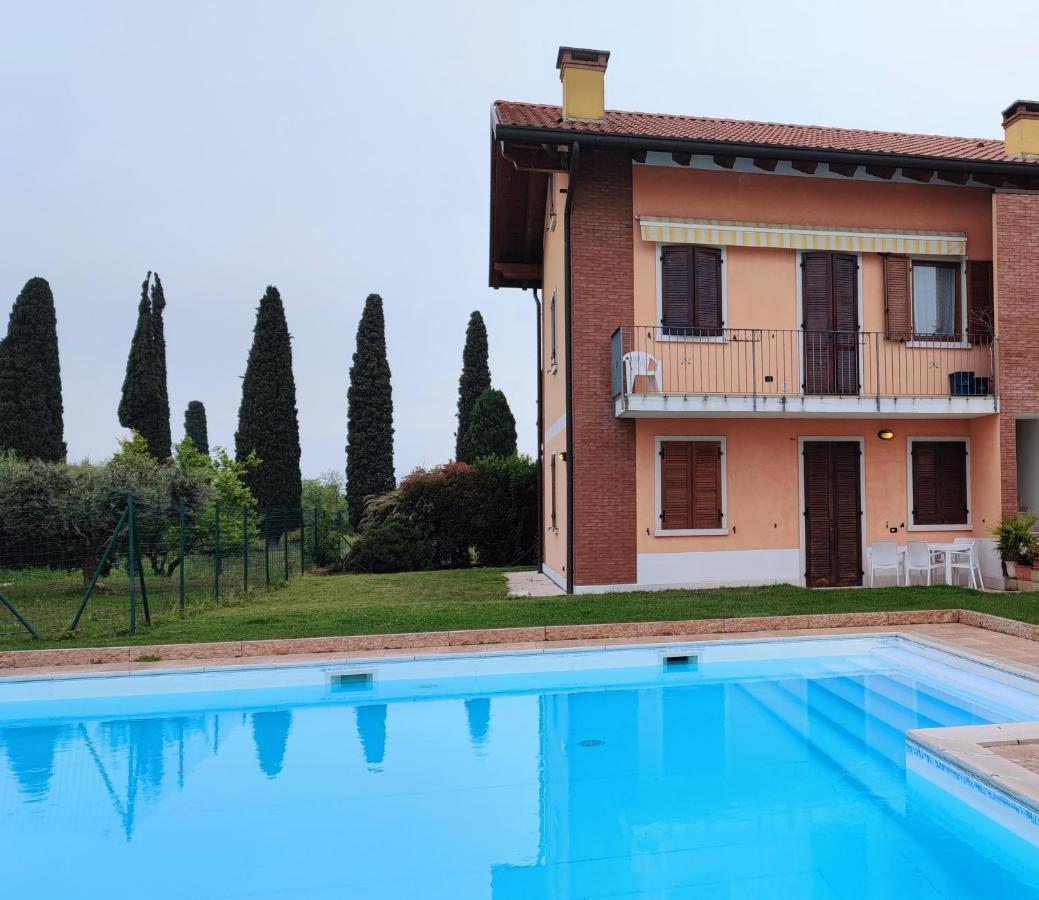 Casa Dolcitalia A Gardaland Con Piscina Appartement Ronchi  Buitenkant foto